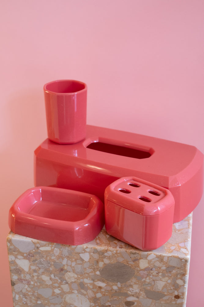 Vintage Bathroom Accessory Set