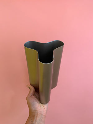 Vintage Metallic Wavy Vase