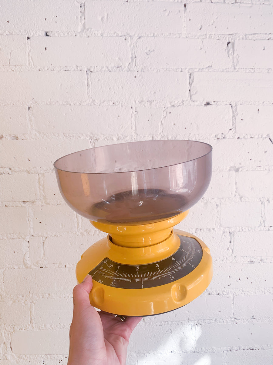 Vintage Space Age Scale – The Apartment TO
