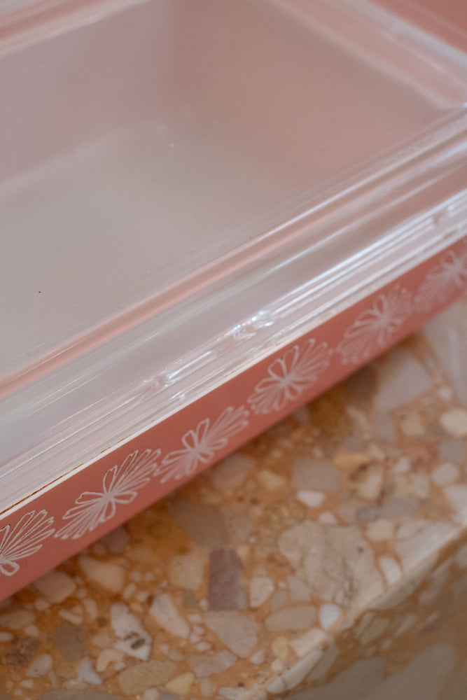 Vintage Pyrex 575-B Space Saver Casserole Dish With Lid