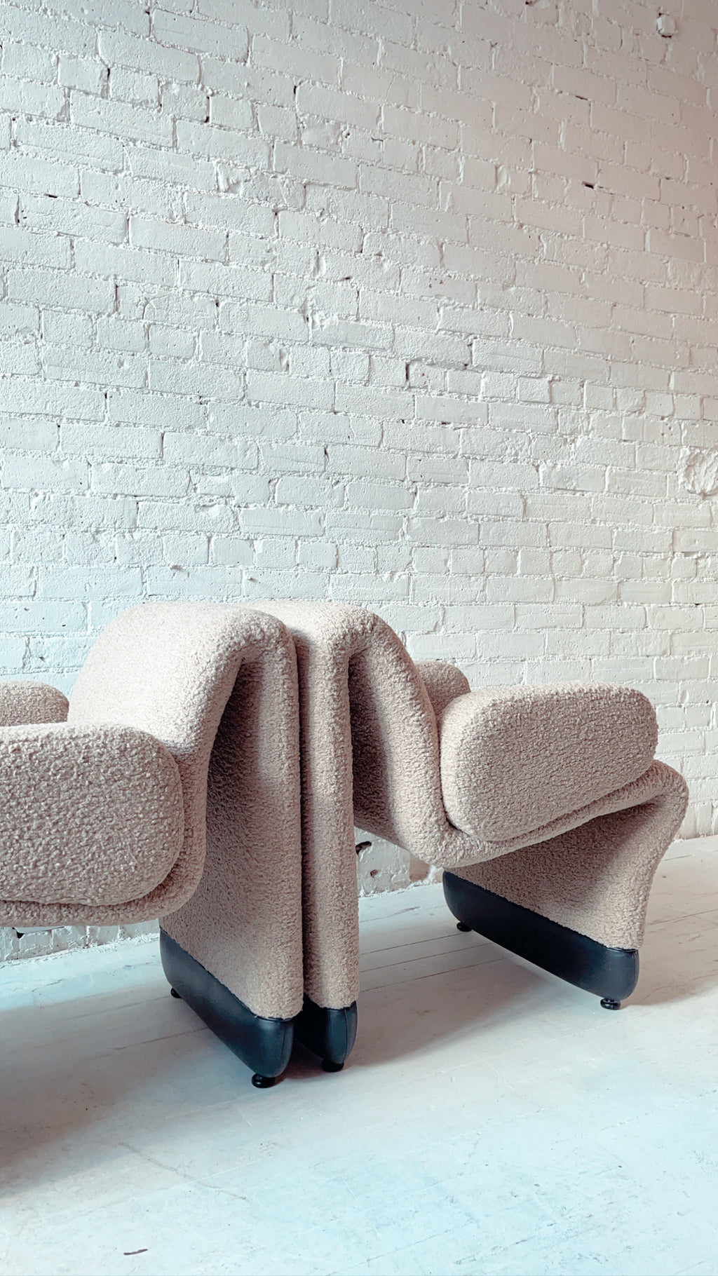 Francfranc AUGEN CHAIR オウゲンチェア 千鳥格子柄 Start Trek TNG Ten Forward Suspension Chair by Paul Boulva for