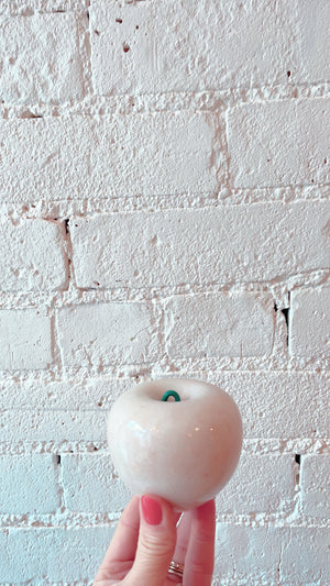 Vintage Marble Apple