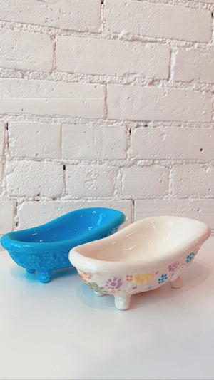 Vintage Ceramic Bathtub Soap Dish