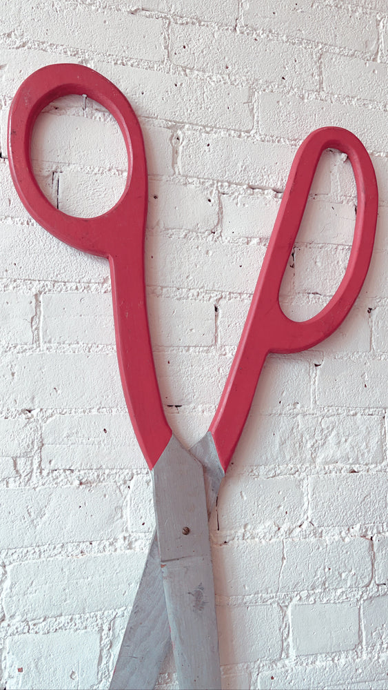Vintage Pop Art Scissors