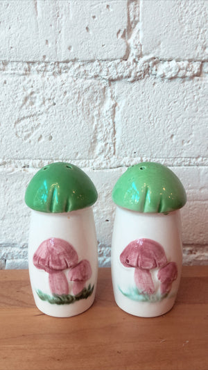 Mushroom Salt & Pepper Shakers
