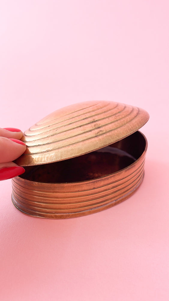 Vintage Brass Clam Shell Trinket Box