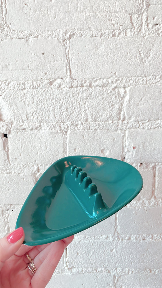 Vintage Melmac Boomerang Ashtray