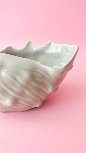 Vintage Fawnaflora Conch Shell Planter