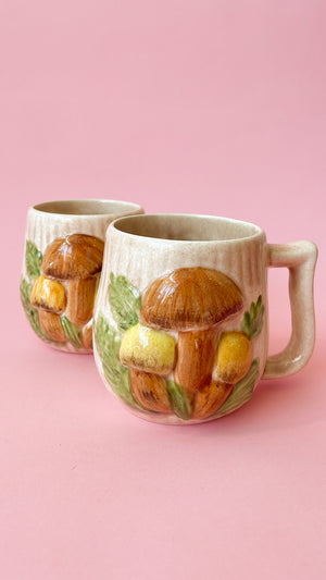 Vintage 1970's Arnel's Ceramic Mushroom Mug Pair