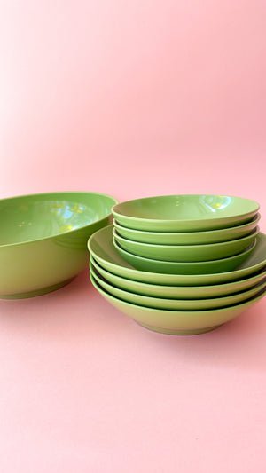 Vintage Melmac Bowl Set