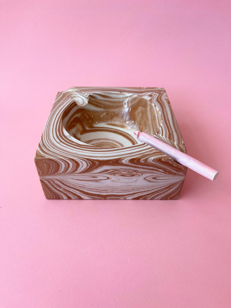 Vintage Nora Fenton Swirl Ashtray