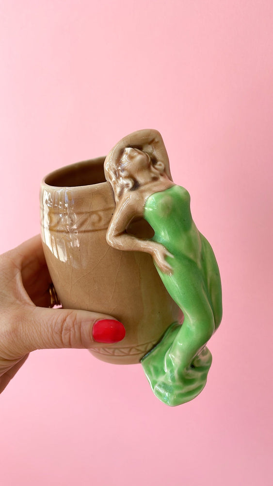 Vintage Green Dress Lady Mug