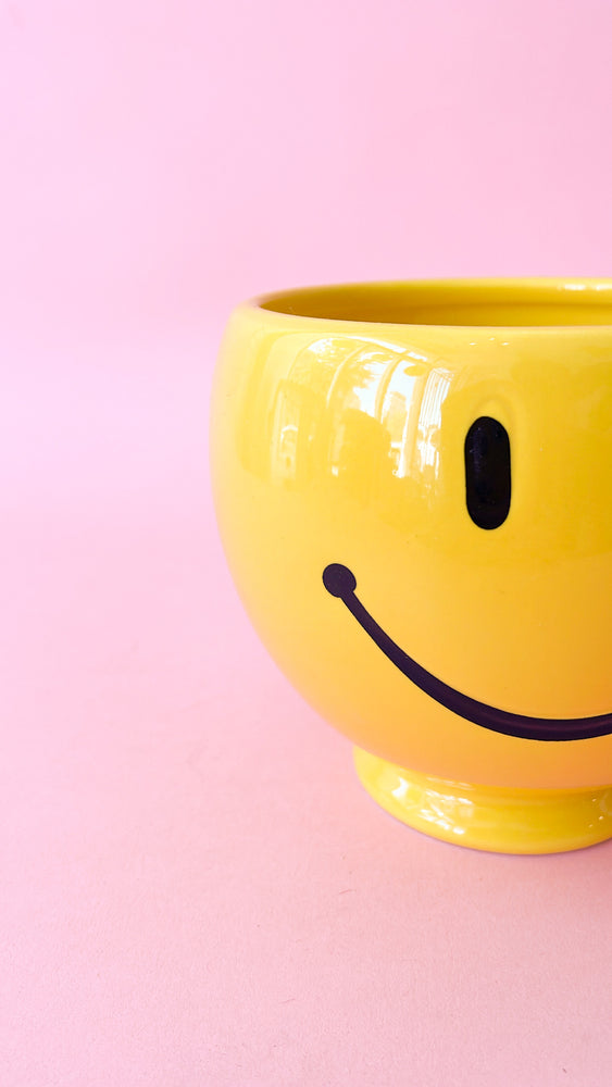 Vintage Oversized Ceramic Smiley Mug