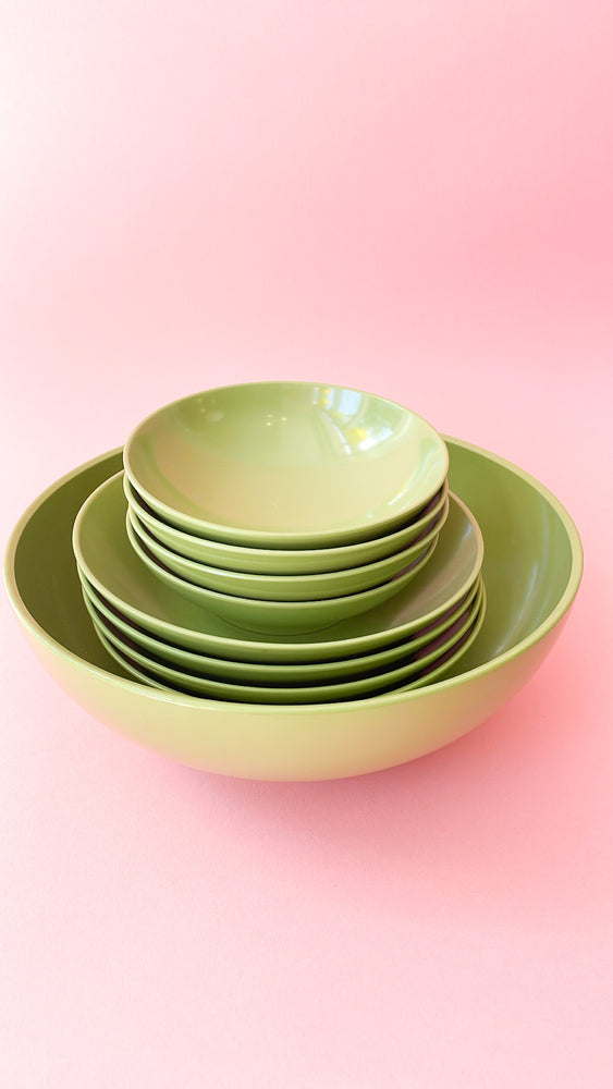 Vintage Melmac Bowl Set